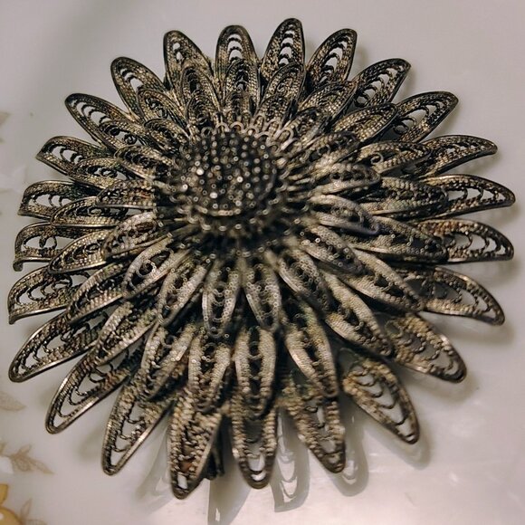 Antique 925 Sterling Silver Edwardian Sunflower Filigree Brooch Made in SA - Picture 1 of 6